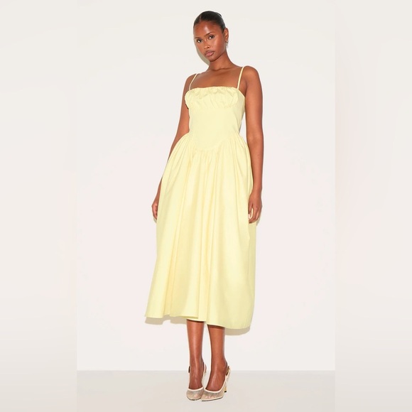 PrettyLittleThing Blue and White Floral Dress - Picture 5 of 5